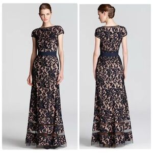 Tadashi Shoji Lace Maxi Gown Dress Lace - Cap Sleeve in Navy / Nude
